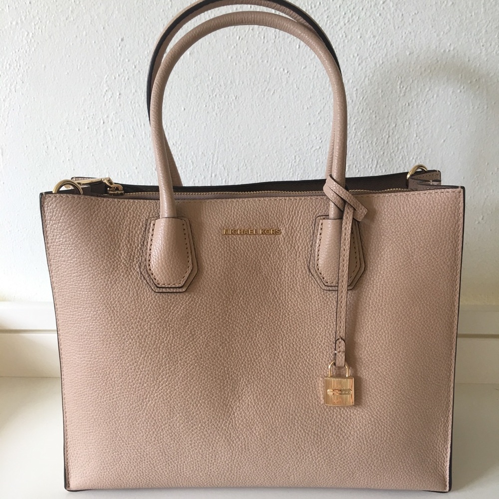 Michael Kors Mercer (large)